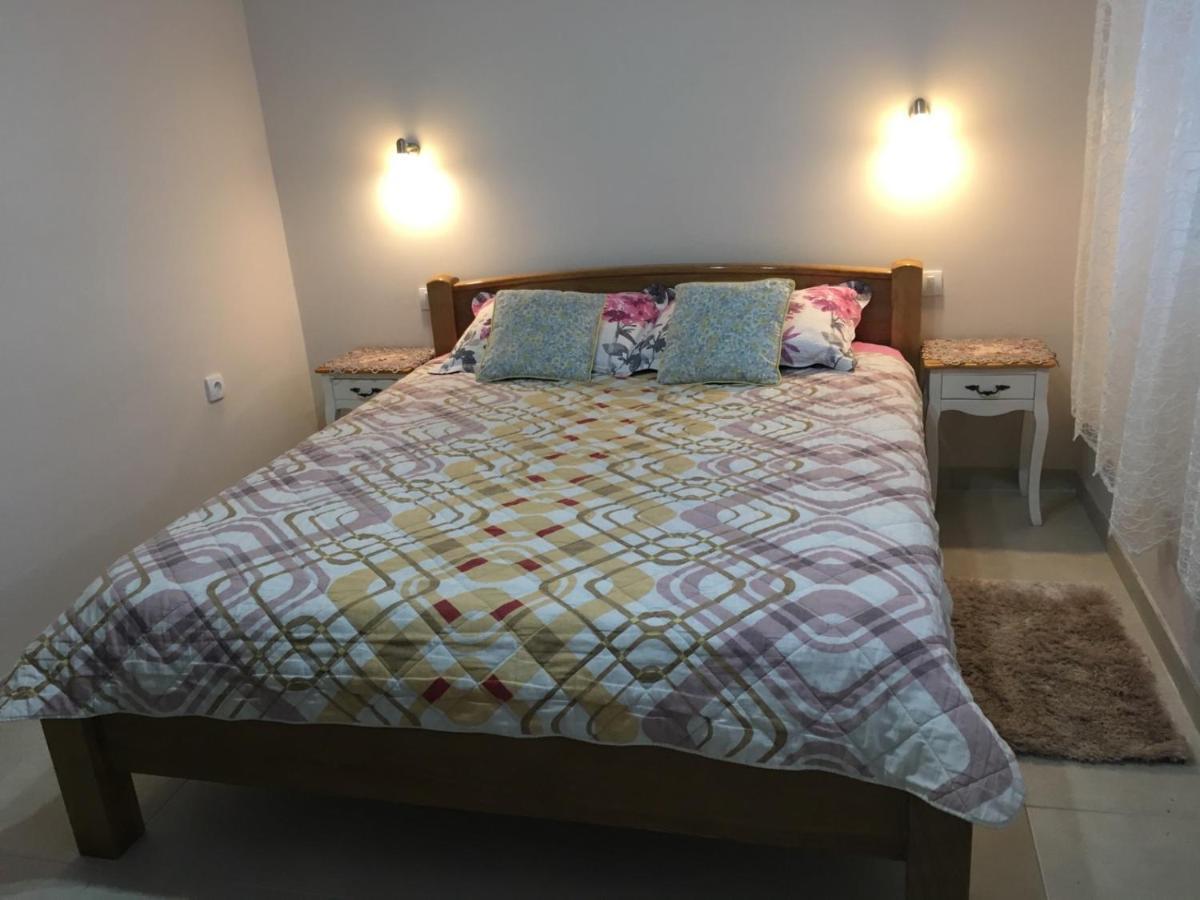Apartment Vistanova Vrdnik Eksteriør billede